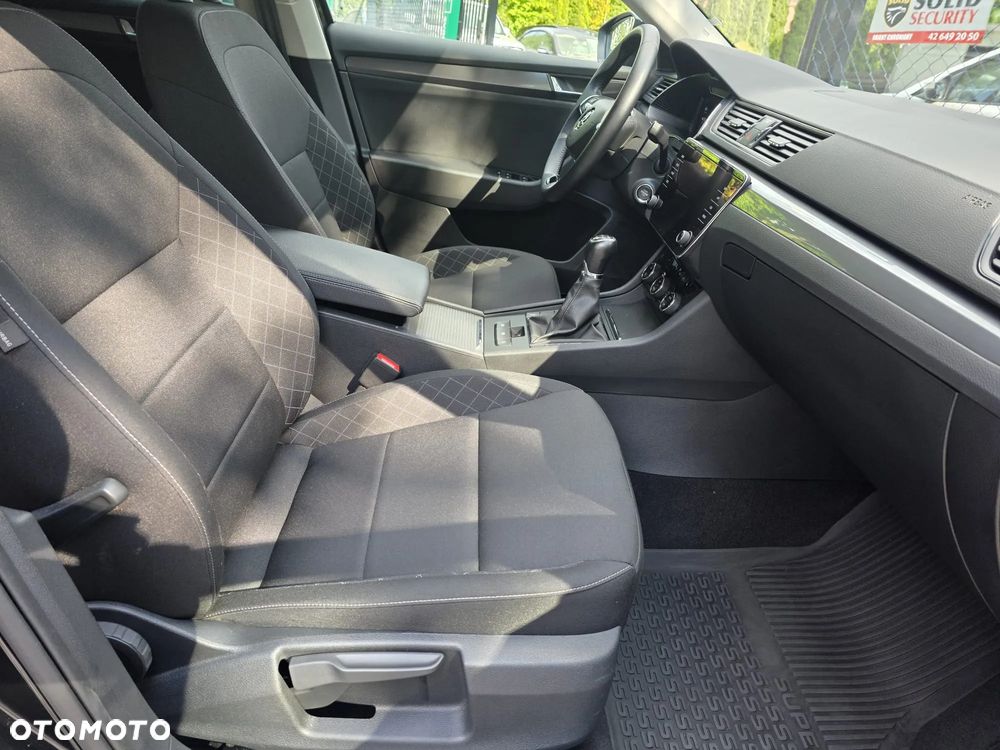 Skoda Superb 2.0 TDI SCR Style - 21