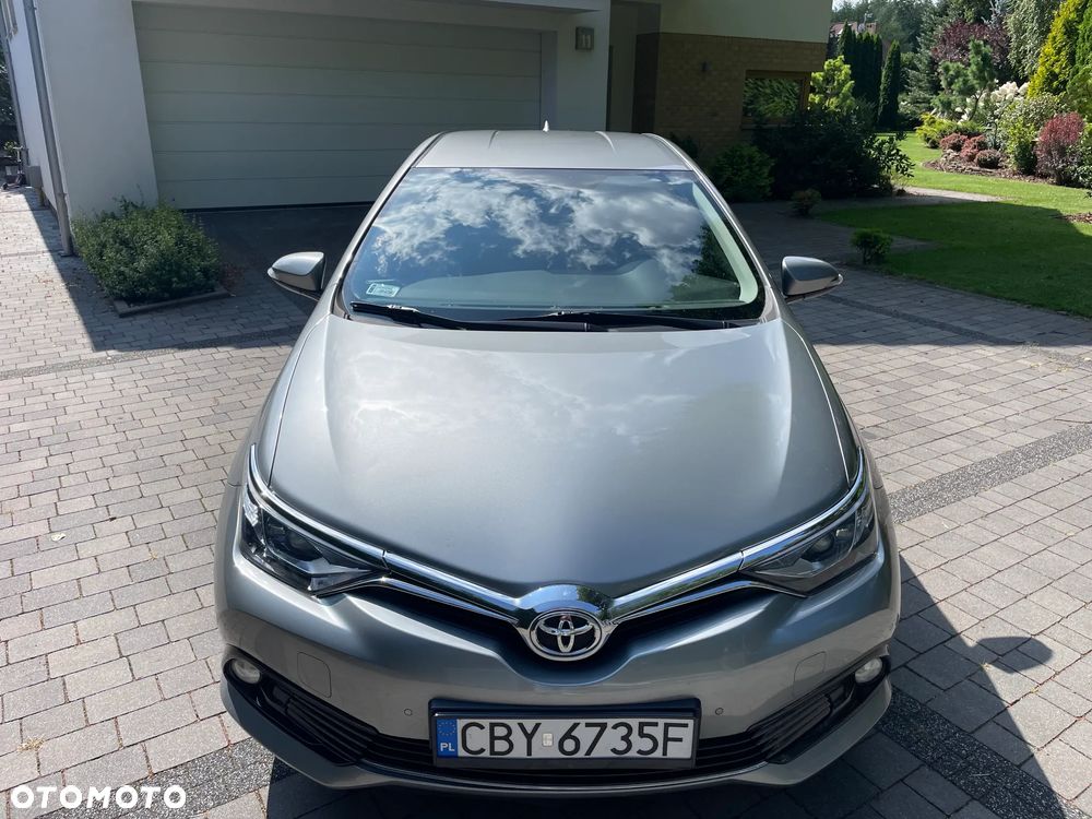 Toyota Auris 1.6 Comfort - 1