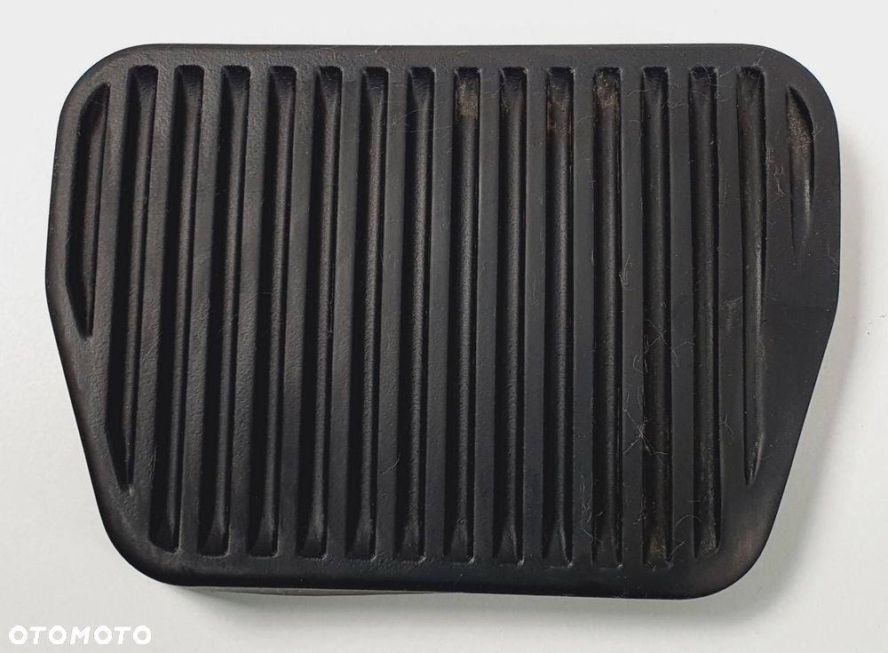 NAKŁADKA NA PEDAŁ HAMULCA VOLVO V70 II 3516078 - 1