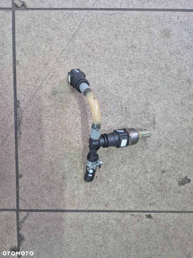 CZUJNIK ĆŚNIENIA PALIWA MASTER III MOVANO B  NV400 2.3 BITURBO 14r.+ - 1