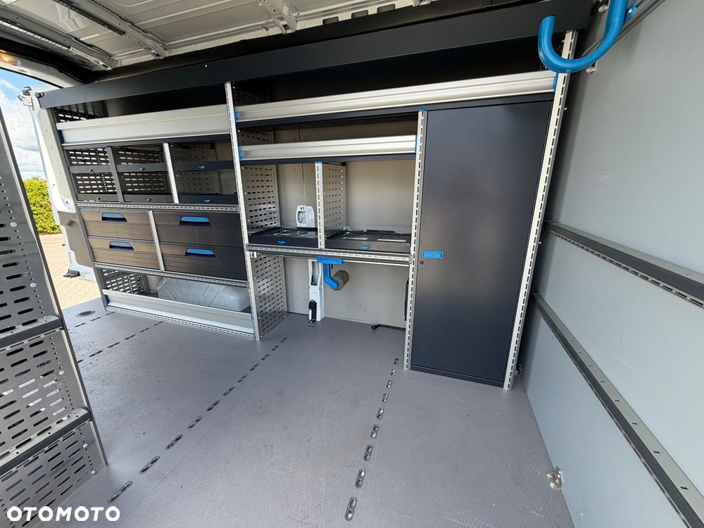 Ford Transit - 16