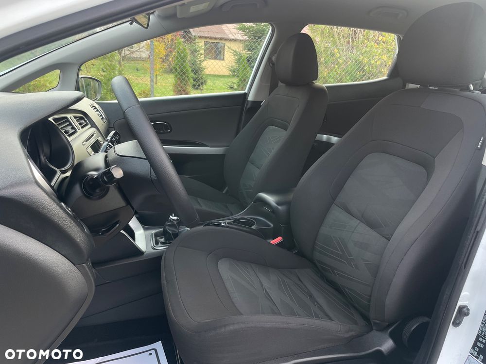 Kia Ceed 1.4 CVVT Attract - 5