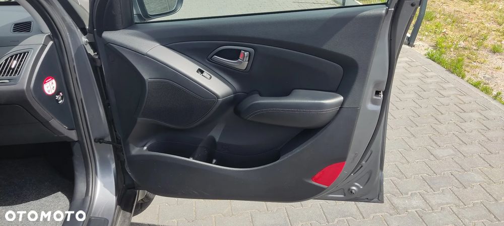 Hyundai ix35 1.6 2WD Fifa World Cup Edition - 26