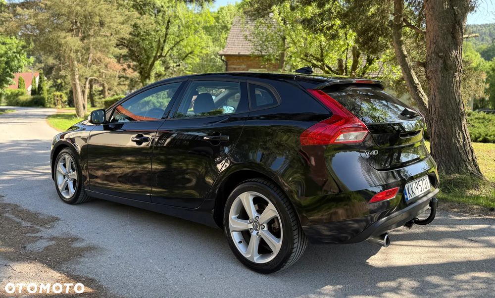 Volvo V40 D2 Momentum - 11