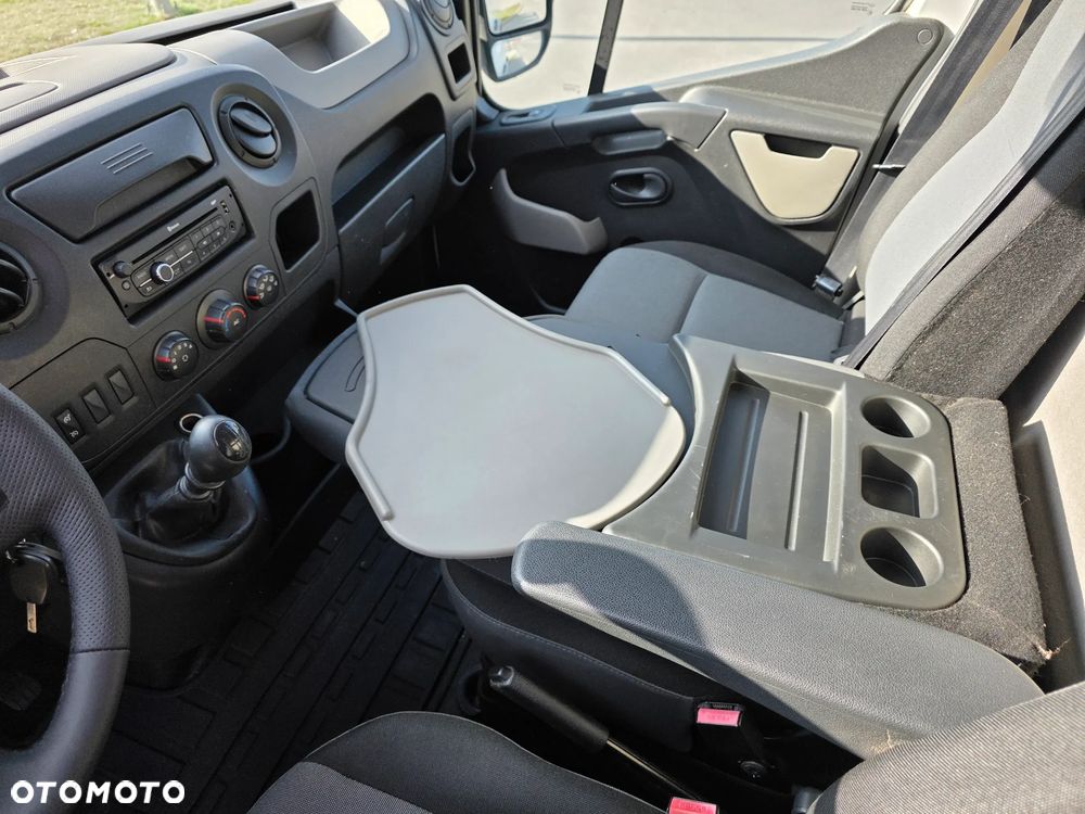 Renault Master - 16