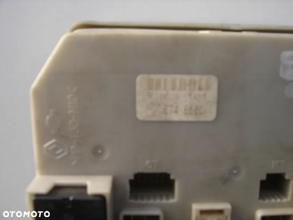 R.Clio,Modus UCH 674660A,902663A - 2