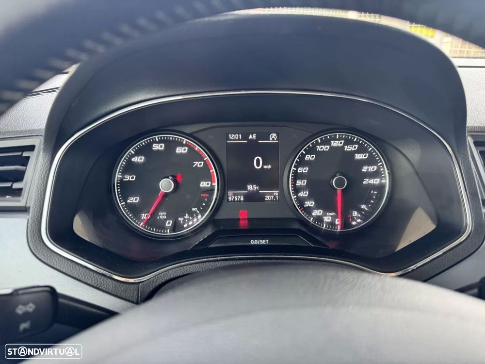 SEAT Arona 1.0 TSI Xcellence - 12