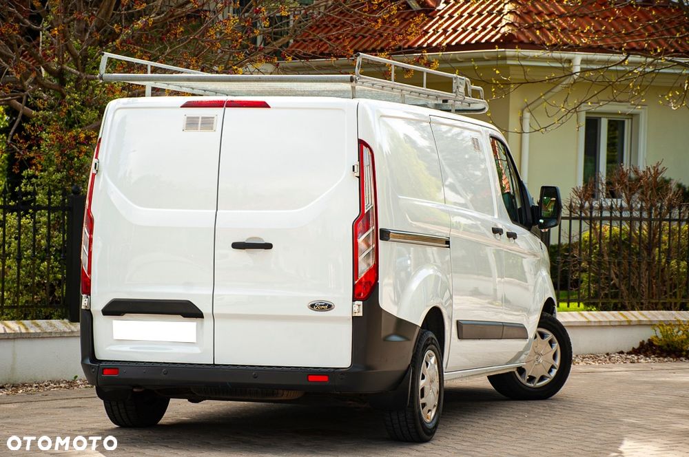 Ford Transit Custom - 20
