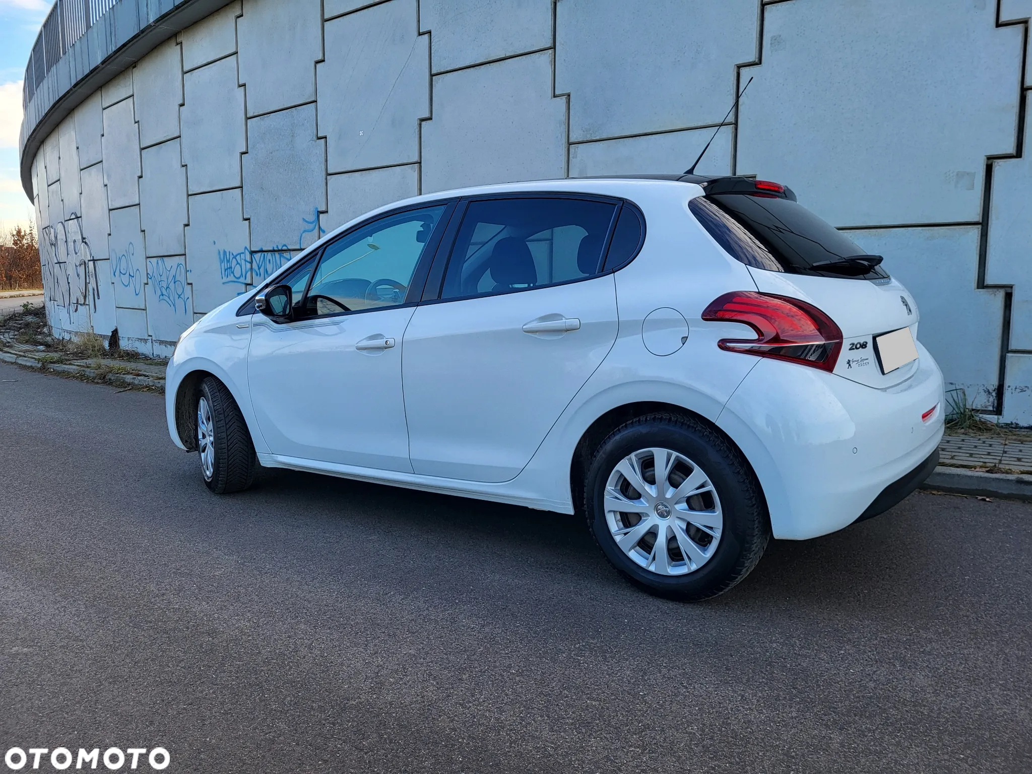 Peugeot 208 - 7