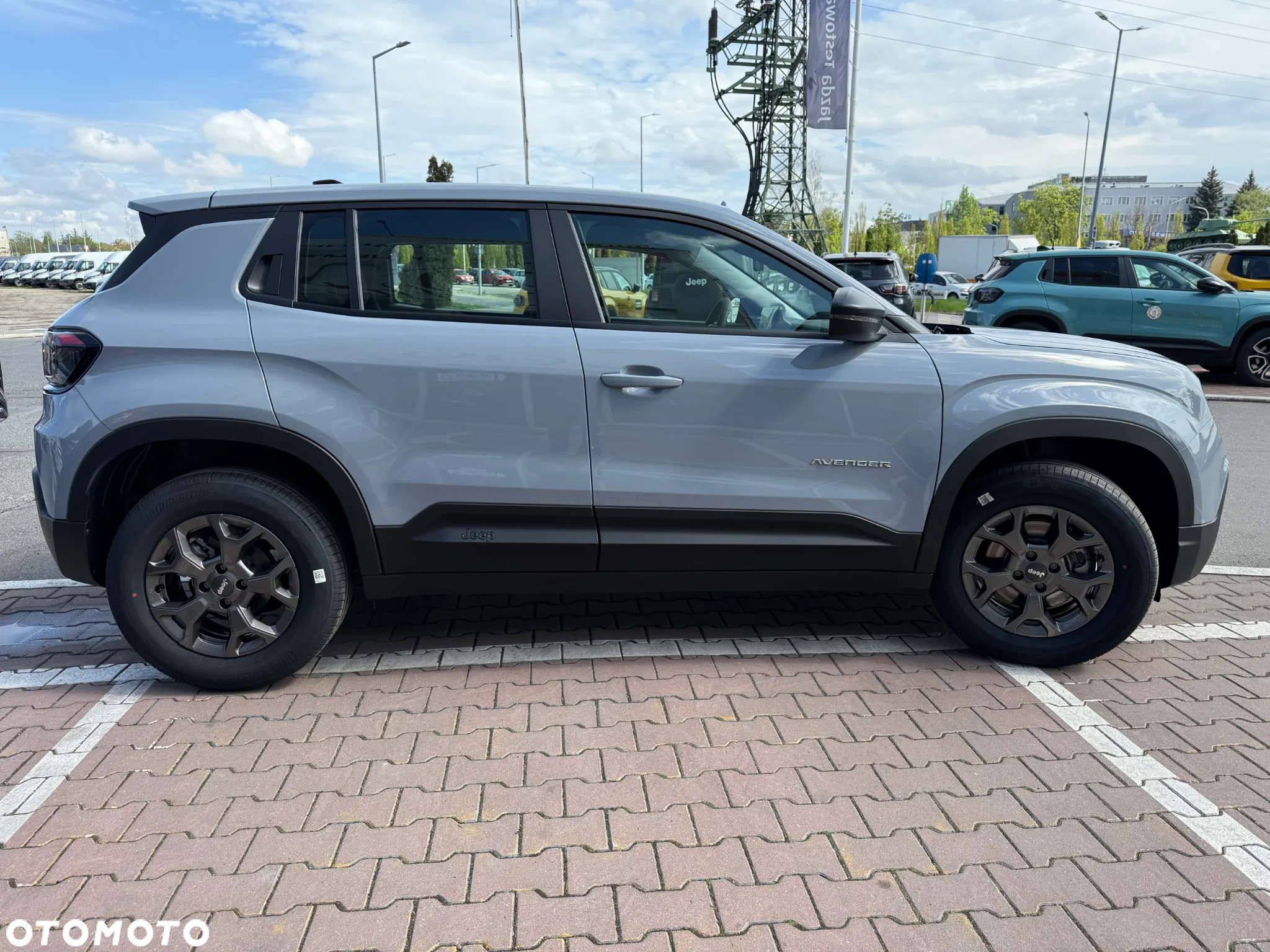 Jeep Avenger 1.2 T3 mHEV Longitude FWD eDCT6 - 6