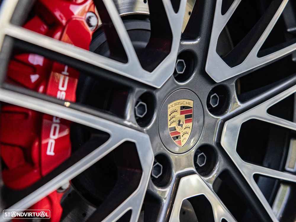 Porsche 911 (992) Turbo PDK - 42