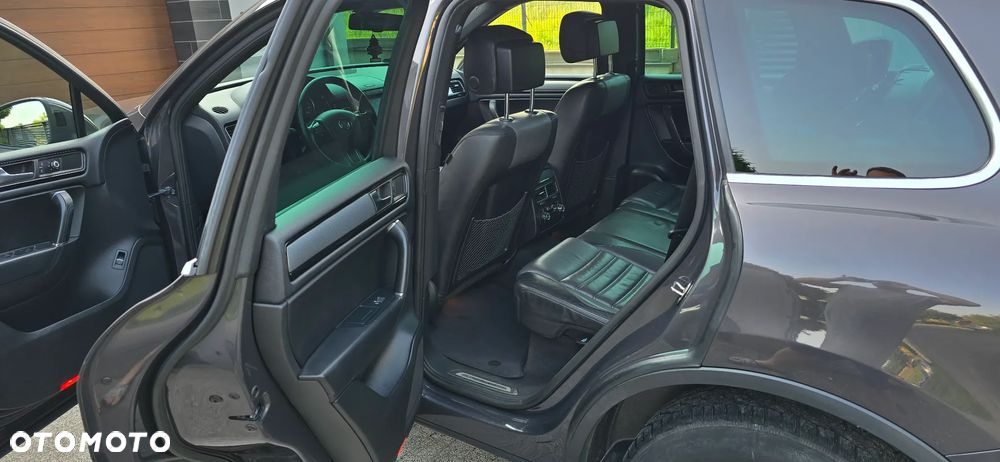 Volkswagen Touareg 3.0 V6 TDI BMT R-Style - 20