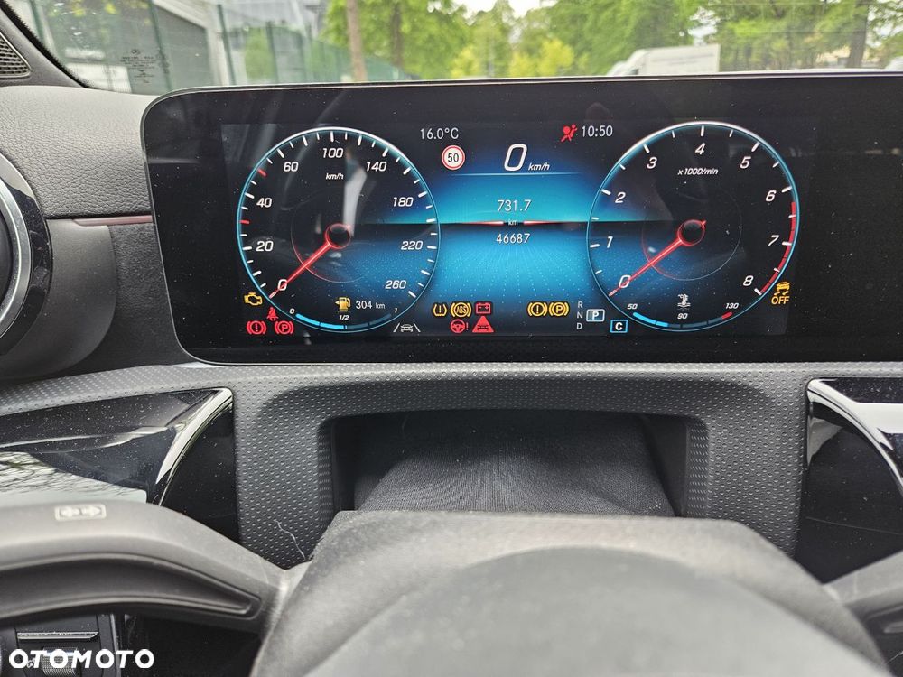 Mercedes-Benz Klasa A 180 AMG Line 7G-DCT - 15