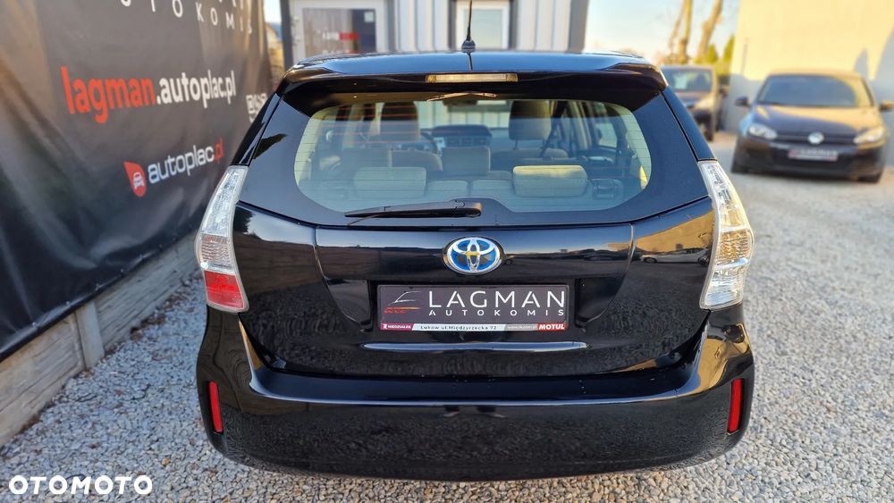 Toyota Prius+ (Hybrid) - 7