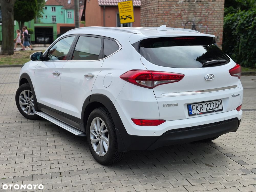 Hyundai Tucson 1.7 CRDI BlueDrive Comfort 2WD - 5