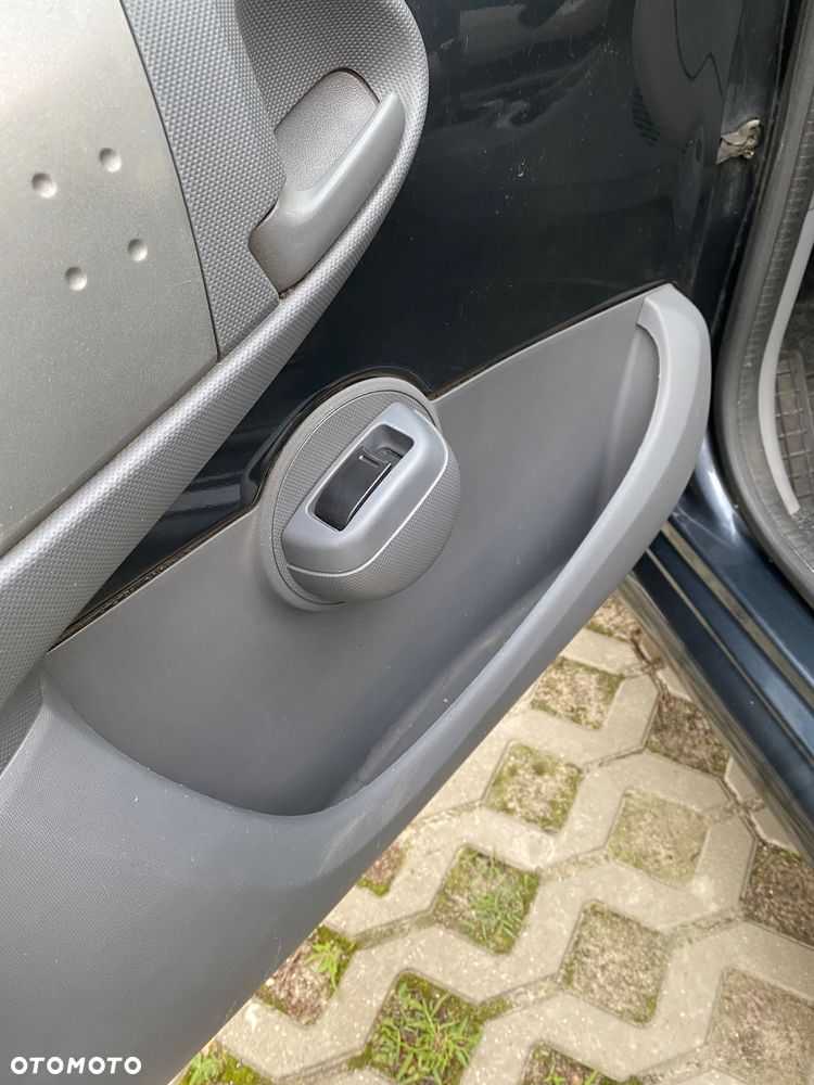 Toyota Aygo - 13