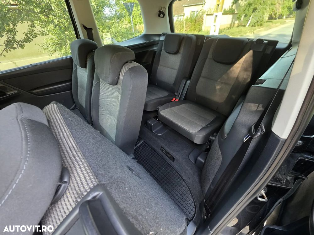 Volkswagen Sharan 2.0 TDI DSG BlueMotion Technology Comfortline - 11