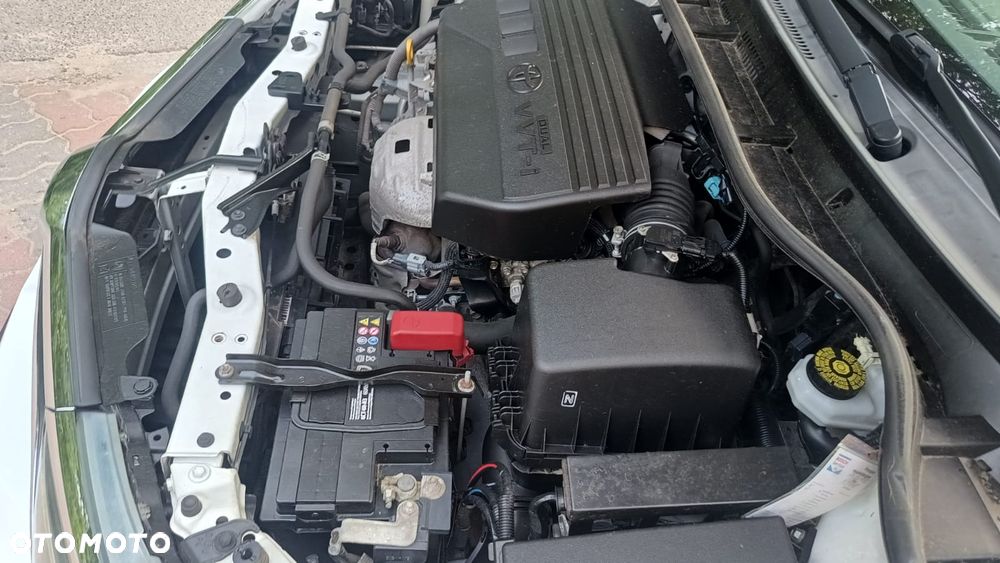 Toyota Auris 1.33 VVT-i Premium - 20