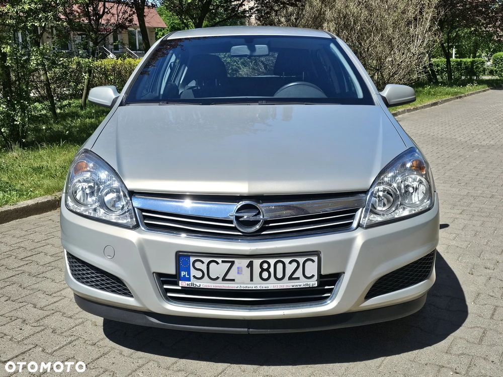 Opel Astra 1.6 Enjoy - 9