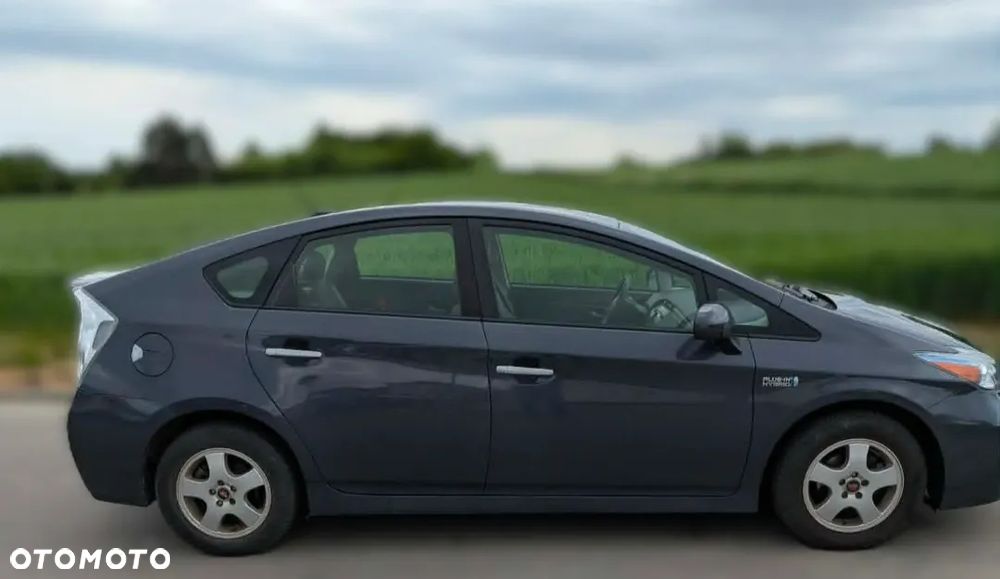 Toyota Prius 1.8 Hybrid Premium - 2
