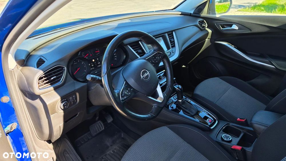 Opel Grandland X 1.2 T GPF Design&Tech S&S - 22