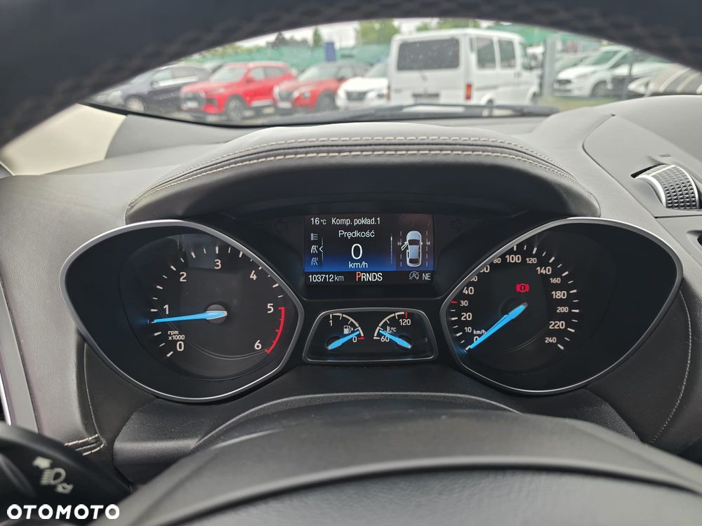 Ford Kuga Vignale 2.0 TDCi AWD - 9