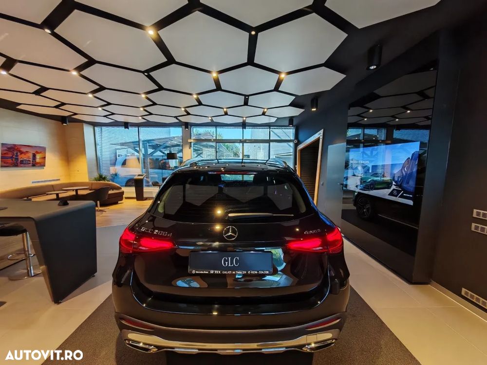 Mercedes-Benz GLC 200 d 4MATIC MHEV - 17