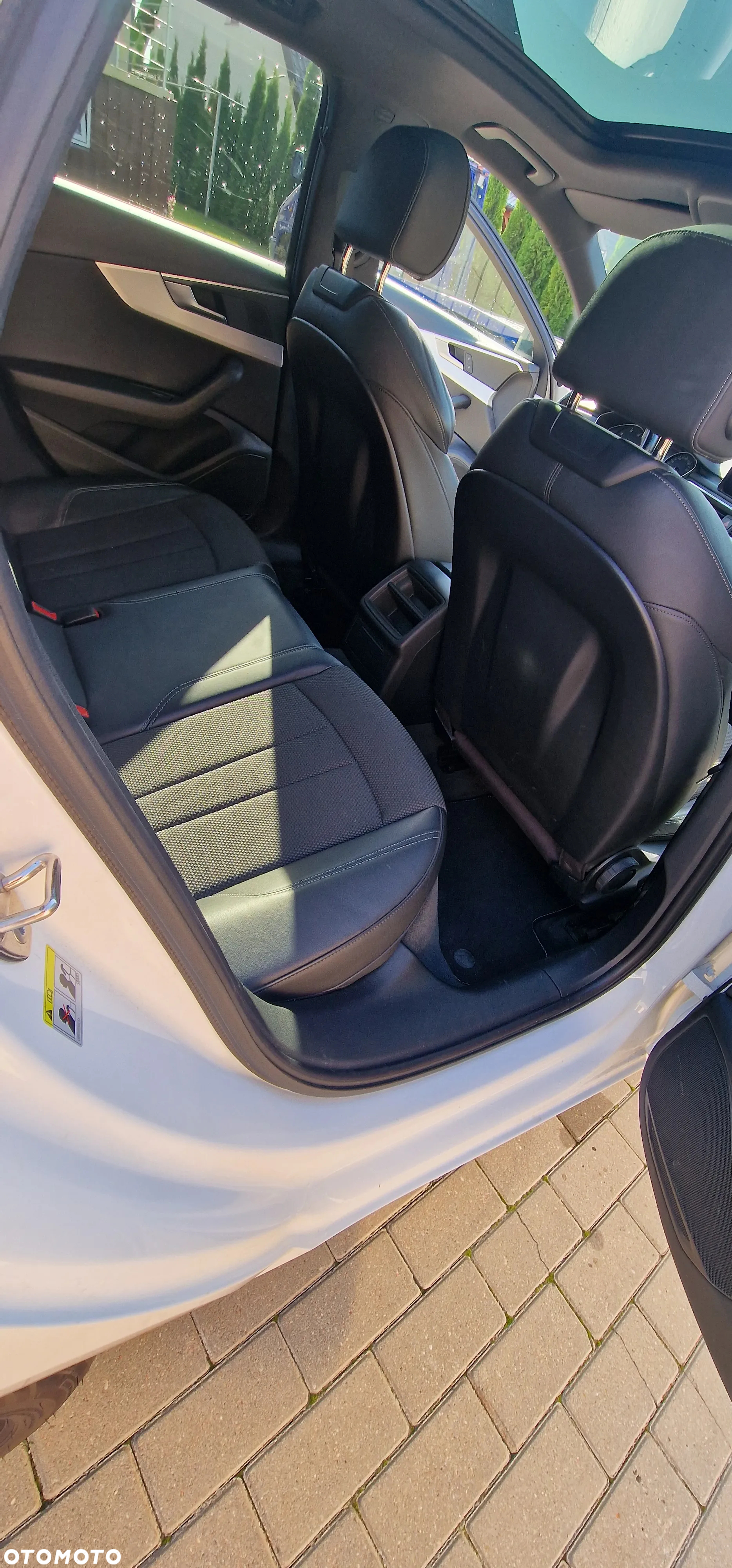 Audi A4 2.0 TDI S tronic - 9