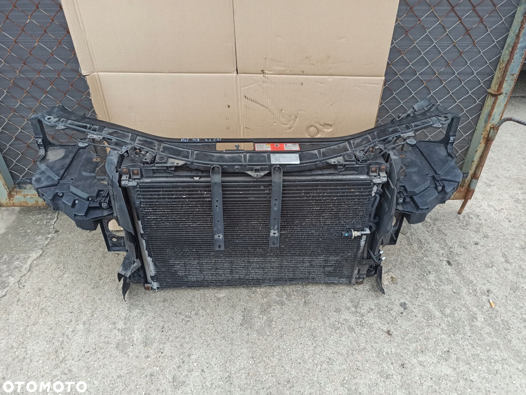 Pas przedni wzmocnienie AUDI A8 D3 LIFT 3.2FSI - 1