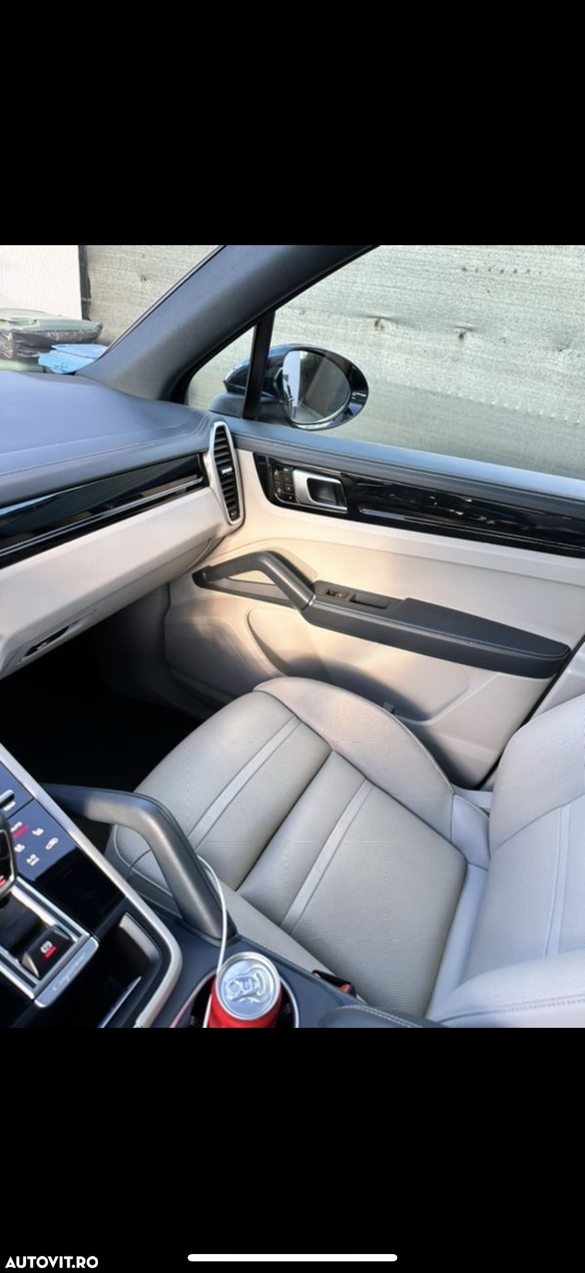 Porsche Cayenne Standard - 25