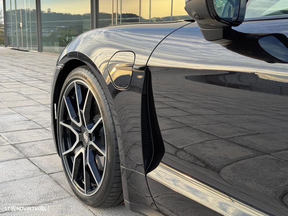 Porsche Taycan Sport Turismo Standard - 7