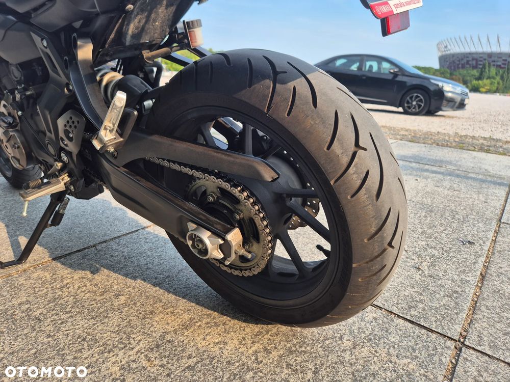 Yamaha MT - 13