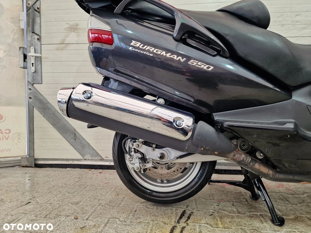 Suzuki Burgman - 24