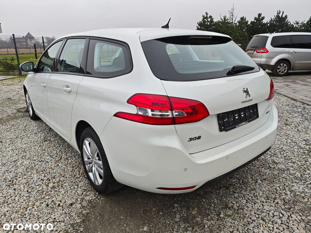 Peugeot 308 PureTech 110 Stop & Start Style - 5