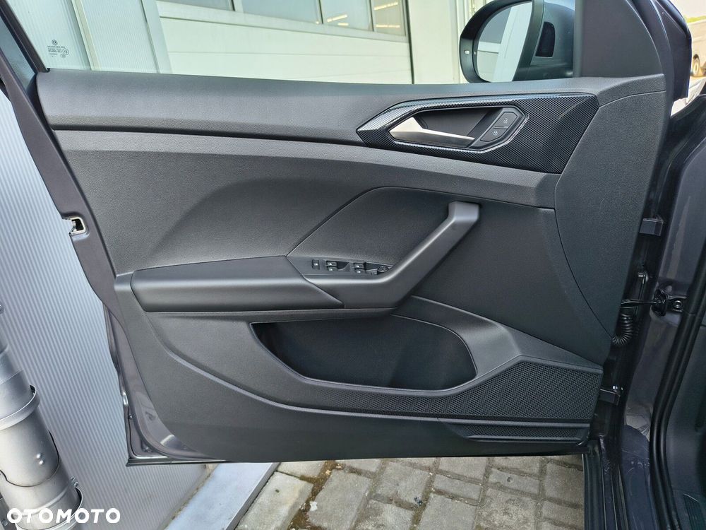 Volkswagen T-Cross 1.0 TSI Life Plus - 18