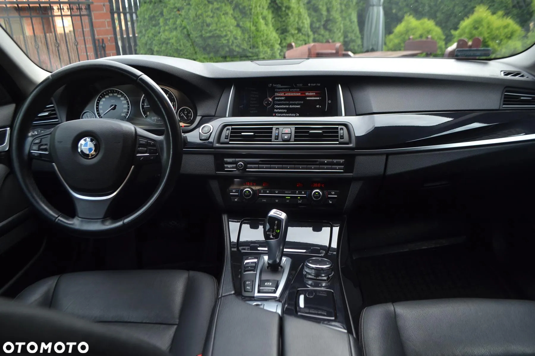 BMW Seria 5 520d xDrive Luxury Line - 4