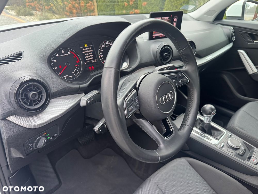 Audi Q2 30 TFSI Sport S tronic - 38