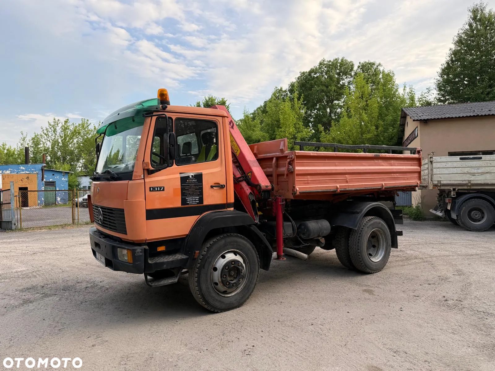 Mercedes-Benz 1317 - 1