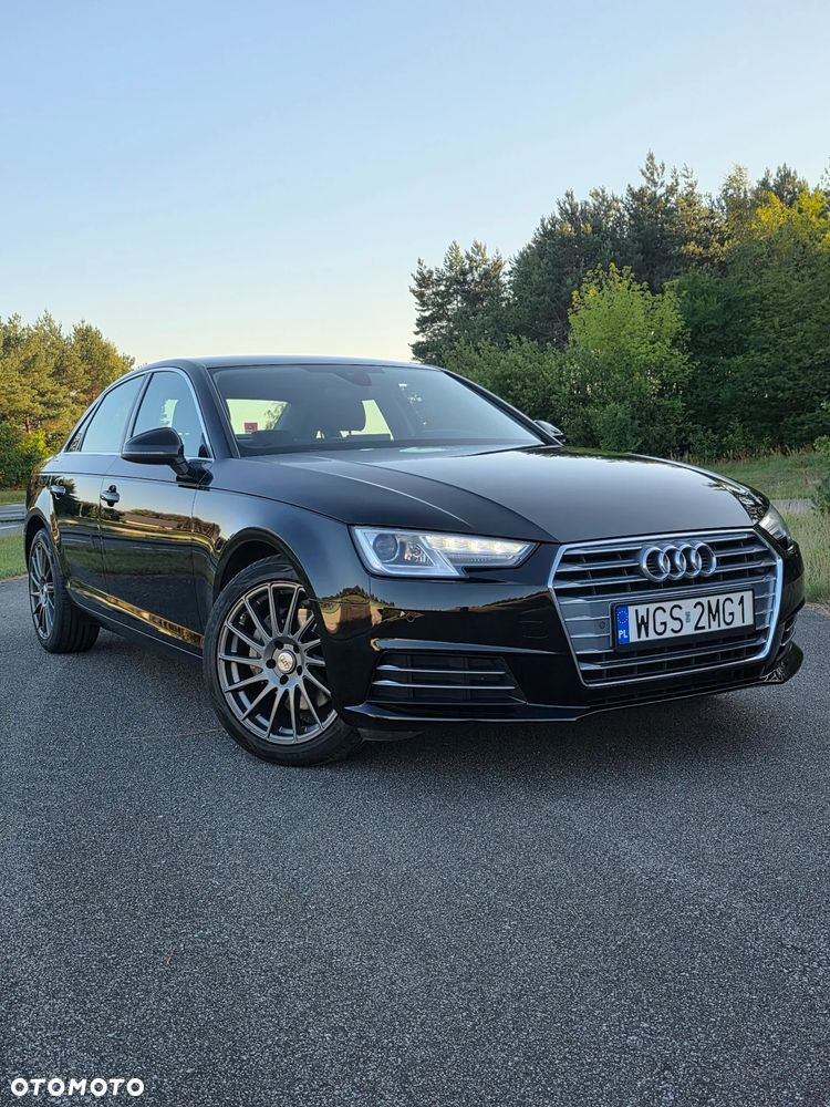Audi A4 Limousine - 13