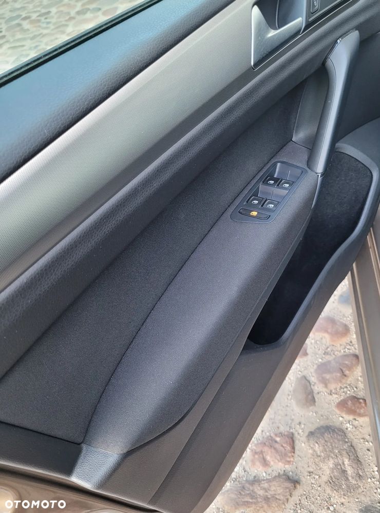 Volkswagen Golf Sportsvan SV 1.0 TSI Trendline - 9