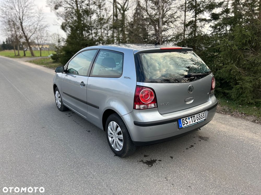 Volkswagen Polo 1.4 16V Sportline - 4
