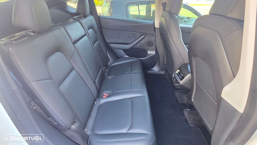 Tesla Model Y Long Range Tração Integral - 15