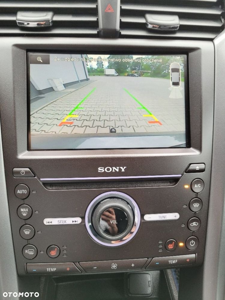 Ford Mondeo 2.0 TDCi Titanium - 23