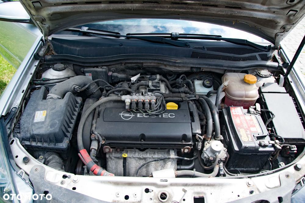 Opel Astra 1.6 Essentia - 18