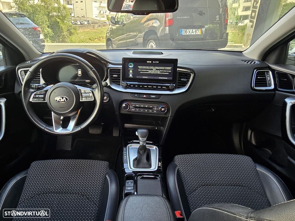 Kia XCeed - 15