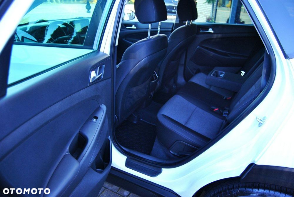 Hyundai Tucson 1.6 CRDi 48V-Hybrid 2WD DCT Prime - 12