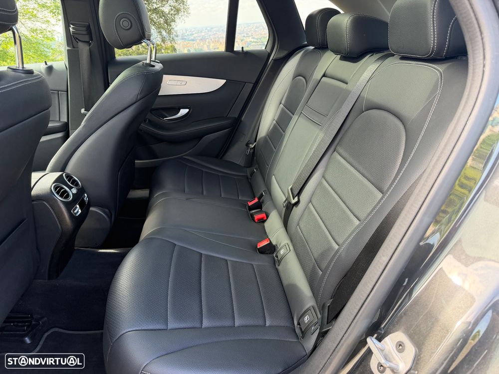 Mercedes-Benz GLC 300 e 4Matic - 14