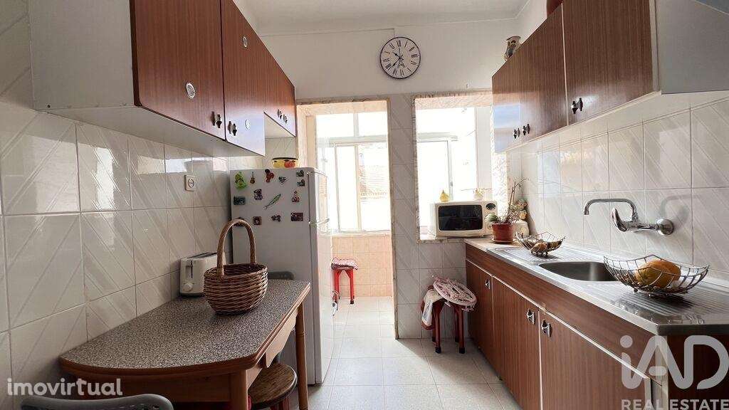 Apartamento T2 em Almada, Cova da Piedade, Pragal e Cacilhas de 66,00 - Grande imagem: 2/15