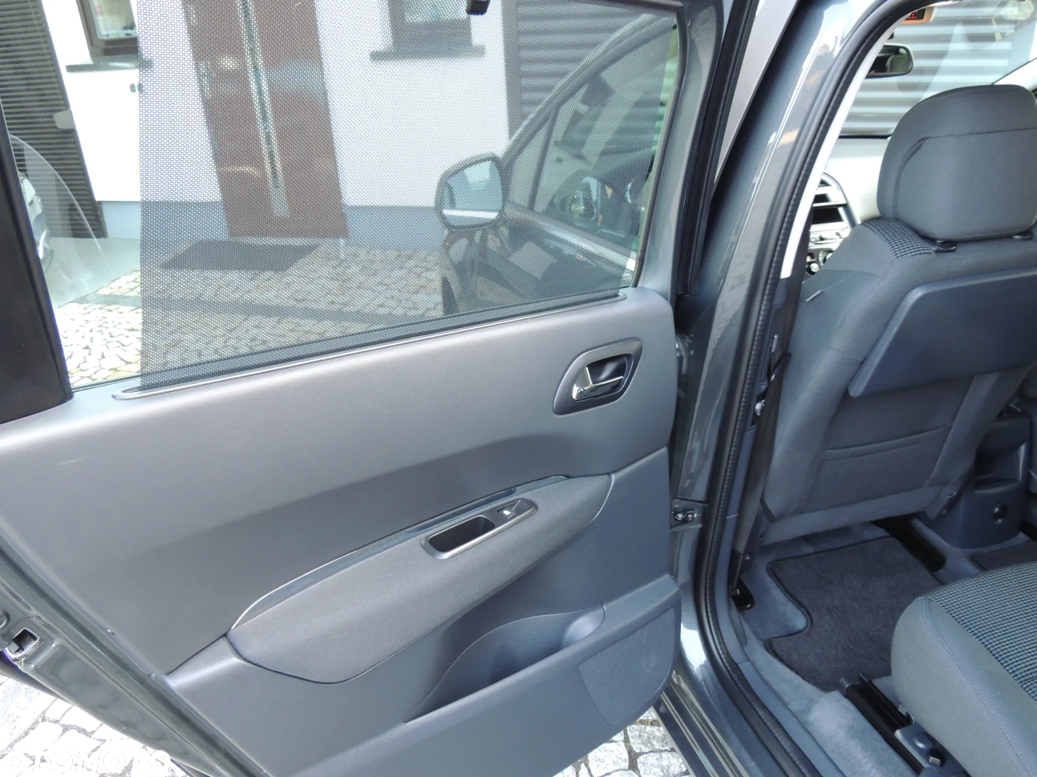Peugeot 5008 - 27