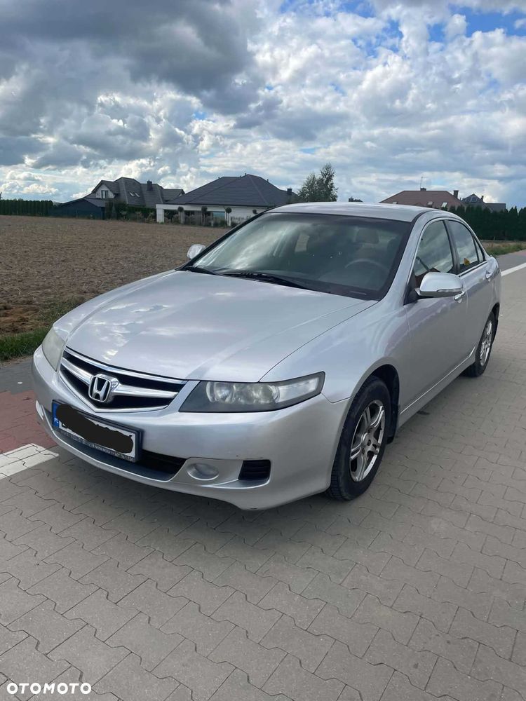 Honda Accord - 1